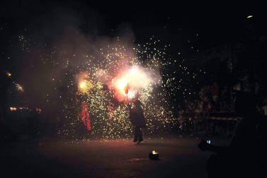 Todas las fotos de los Correfoc en la Plaza de Navarra de las Fiestas de Tafalla 2019 en el Diario de Navarra