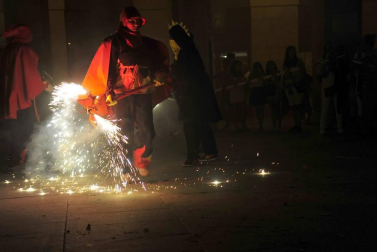 Todas las fotos de los Correfoc en la Plaza de Navarra de las Fiestas de Tafalla 2019 en el Diario de Navarra
