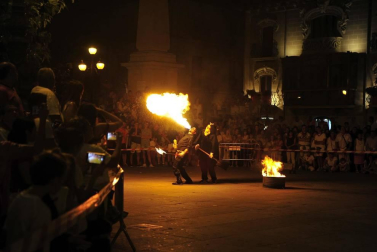 Todas las fotos de los Correfoc en la Plaza de Navarra de las Fiestas de Tafalla 2019 en el Diario de Navarra