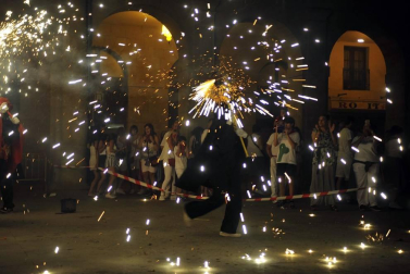 Todas las fotos de los Correfoc en la Plaza de Navarra de las Fiestas de Tafalla 2019 en el Diario de Navarra