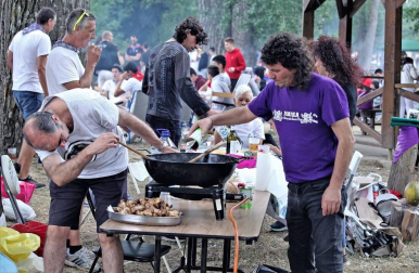 Todas las fotos de los calderetes de Fiestas de Burlada 2019 en el Diario de Navarra