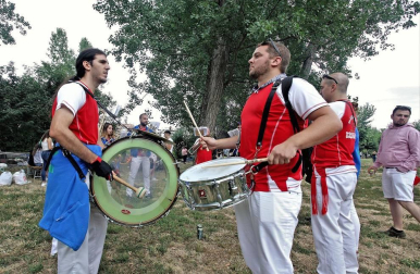 Todas las fotos de los calderetes de Fiestas de Burlada 2019 en el Diario de Navarra