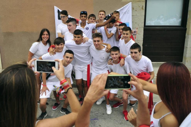 Todas las fotos del cohete de Fiestas de Mélida 2019 en el Diario de Navarra