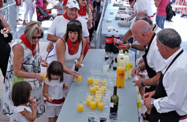 Fotos del cohete de fiestas de Noáin