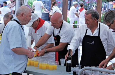 Fotos del cohete de fiestas de Noáin