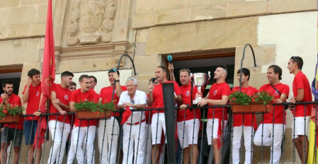 Fotos del cohete de fiestas de Allo