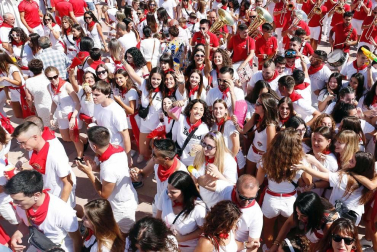Todas las fotos del cohete de Fiestas de Ribaforada 2019 en honor a San Bartolomé en el Diario de Navarra