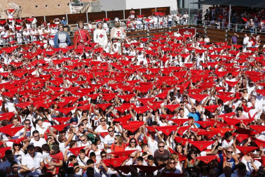 Todas las fotos del cohete de Fiestas de Ribaforada 2019 en honor a San Bartolomé en el Diario de Navarra