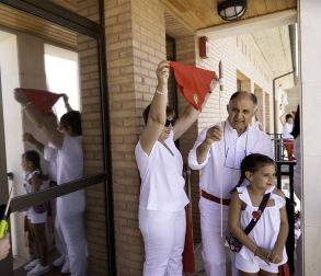 Galería de fotos del primer día de las fiestas de Sesma 2019.