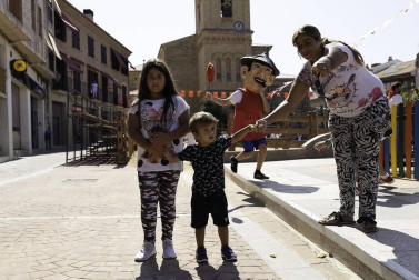 Galería de fotos del primer día de las fiestas de Sesma 2019.