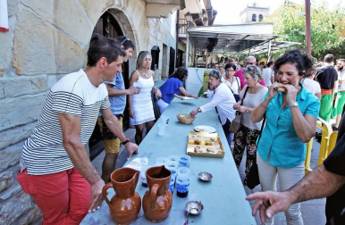 Todas las fotos del cohete de fiestas Lakuntza 2019