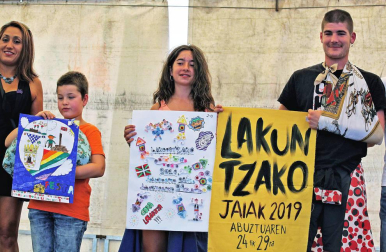Todas las fotos del cohete de fiestas Lakuntza 2019