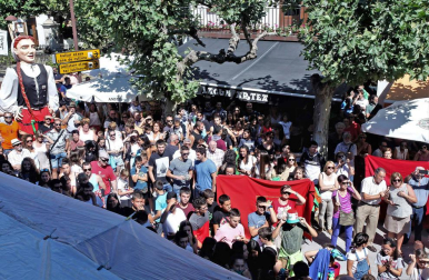 Todas las fotos del cohete de fiestas Lakuntza 2019