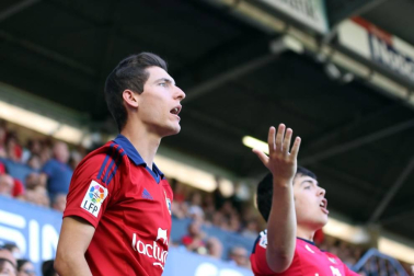 Fotos del búscate en la grada del Osasuna - Eibar