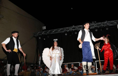 todas las fotos del Paloteado de fiestas de Ribaforada 2019