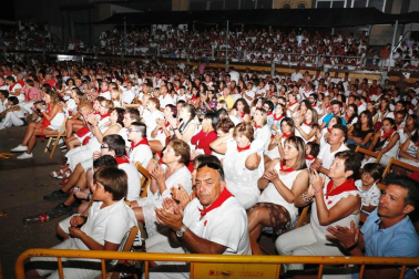 todas las fotos del Paloteado de fiestas de Ribaforada 2019