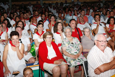 todas las fotos del Paloteado de fiestas de Ribaforada 2019