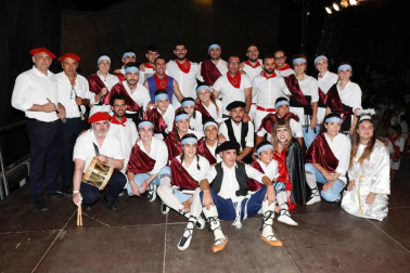 todas las fotos del Paloteado de fiestas de Ribaforada 2019