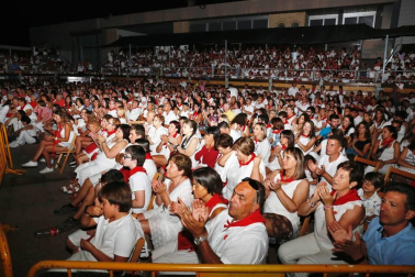 todas las fotos del Paloteado de fiestas de Ribaforada 2019