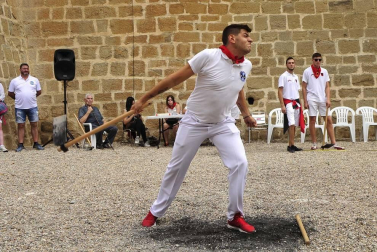 Galería de fotos del lanzamiento de 'rabiosa' de fiestas de Marcilla 2019