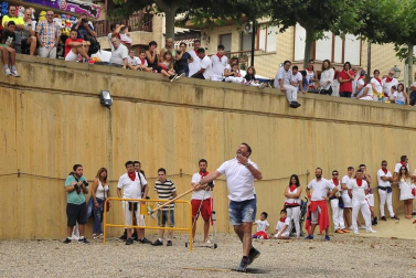Galería de fotos del lanzamiento de 'rabiosa' de fiestas de Marcilla 2019