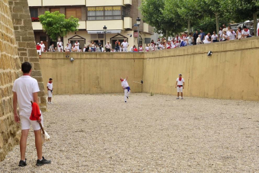 Galería de fotos del lanzamiento de 'rabiosa' de fiestas de Marcilla 2019