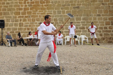 Galería de fotos del lanzamiento de 'rabiosa' de fiestas de Marcilla 2019