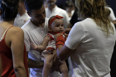Todas las fotos del cohete anunciador de las fiestas de Berriozar 2019, lanzado por la Asocación de Amigos del Sáhara.