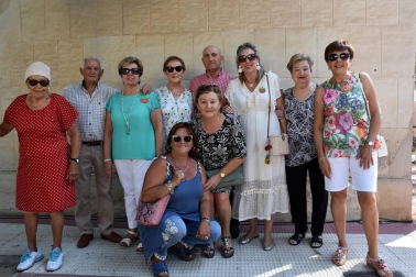 El 25 de agosto la localidad de Cadreita festejó la XI edición del Día del Tomate. Los actos más destacados fueron los concursos con premios al tomate más feo, al más pesado, al mejor plato de cocina y al mejor dibujo infantil, cuyos premios se entregaron tras comida popular. Degustaciones de pinchos, vacas e hinchables completaron la jornada.