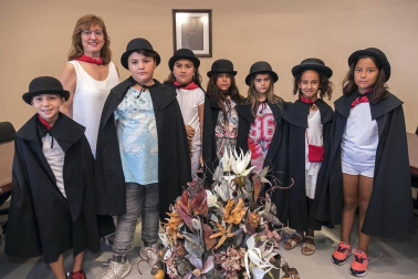 Todas las fotos del cohete de fiestas de Sesma 2019, en el que los benjamines de la quinta de 2011 fueron protagonistas.