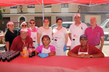 Del 23 a 25 de agosto los fiteranos celebraron la tercera edición de sus jornadas gastronómicas dedicadas a la trashumancia. La programación se concentró especialmente el sábado en el paseo de San Raimundo. Además de la habitual feria de artesanía y del acto principal de la trashumancia, se realizaron otras actividades como paseos a caballo, visitas guiadas o degustaciones.