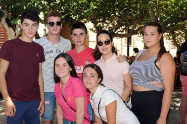 Del 23 a 25 de agosto los fiteranos celebraron la tercera edición de sus jornadas gastronómicas dedicadas a la trashumancia. La programación se concentró especialmente el sábado en el paseo de San Raimundo. Además de la habitual feria de artesanía y del acto principal de la trashumancia, se realizaron otras actividades como paseos a caballo, visitas guiadas o degustaciones.