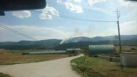 Este jueves se ha declarado un incendio en la sierra de Lóquiz, en el término municipal de Eulate, en cuyas labores de extinción han trabajado numeroros medios terrestres y aéreos