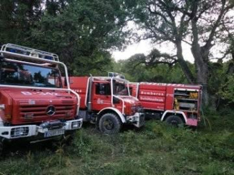 Este jueves se ha declarado un incendio en la sierra de Lóquiz, en el término municipal de Eulate, en cuyas labores de extinción han trabajado numeroros medios terrestres y aéreos