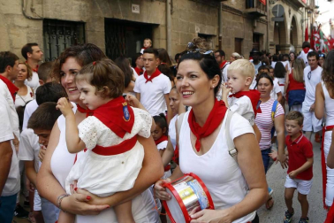 Todas las fotos del cohete de fiestas de Lumbier 2019