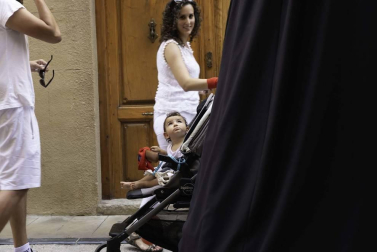 Todas las fotos del desfile de gigantes y gaiteros de fiestas de Lumbier 2019
