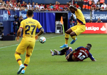 Todas las fotos del partido Osasuna 2-2 Barcelona