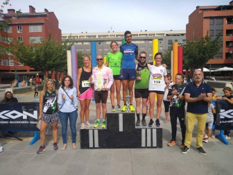 Jokin Muñoz y Ainara Alcuaz se han proclamado este domingo campeones de la IV Carrera popular de Artica, en la que han participado 150 inscritos adultos y 200 menores.