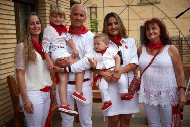 Todas las fotos del chupinazo de fiestas de Caparroso 2019