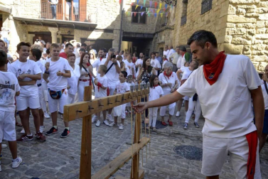 Todas las fotos del cohete de fiestas de Ujué 2019 en Diario de Navarra