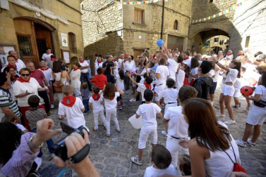 Todas las fotos del cohete de fiestas de Ujué 2019 en Diario de Navarra