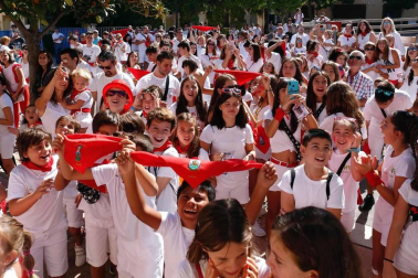 Todas las fotos del cohete de fiestas de Fontellas 2019