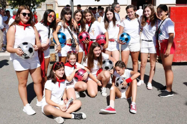 Todas las fotos del cohete de fiestas de Fontellas 2019