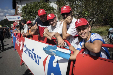 Imágenes de la llegada de la Vuelta Ciclista a España a Navarra, con el final de etapa en Urdax-Dantxarinea.