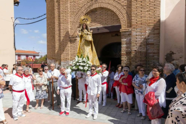 Todas las fotos de la procesión de fiestas de Fontellas 2019