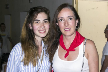 Del 27 de agosto al 1 de septiembre los vecinos de Dicastillo salieron a la calle para compartir con vecinos y visitantes la alegría de sus fiestas grandes. Desde el Chupinazo hasta el Pobre de mí, el programa de fiestas reservó actos especiales para niños, mujeres, jóvenes y jubilados.