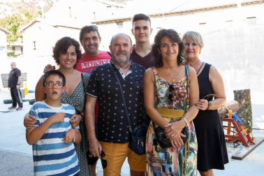 El viernes 30 de agosto, primer día de fiestas de Sorauren, las cuadrillas disfrutaron de una divertida competición de herri kirolak que se desarrolló en el frontón de la localidad. Los festejos se prolongaron hasta el lunes 2 de septiembre.