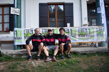 El sábado 31 de agosto la Asociación Deportiva de Isaba-Izabako Kirol Elkartea, organizó, dentro del Proyecto Belarouat enmarcado en el Programa de Cooperación Transfronteriza España-Francia-Andorra (POCTEFA), un doble kilómetro vertical en el que tomaron parte un centenar de deportistas. Por la mañana la prueba concluyó en el monte Lakartxela y por la tarde el monte Lakora fue el punto de llegada.