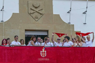 Todas las fotos del cohete de fiestas de Ayegui 2019