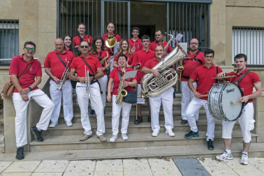 Todas las fotos del cohete de fiestas de Ayegui 2019